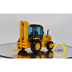 CHARIOT ELEVATEUR JCB930 161