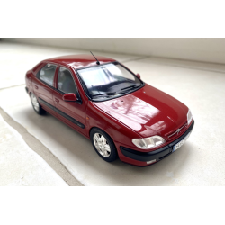 Citroën Xsara rouge