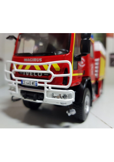 Camion miniature Pompier Iveco Fiat Magirus 150 E28 - HACHETTE - 1/43
