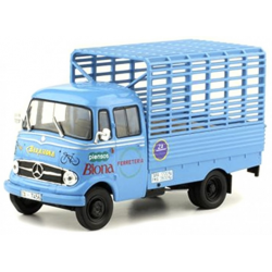 MERCEDES 319D BETAILLERE